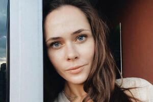 Санина назвала коллегу братом