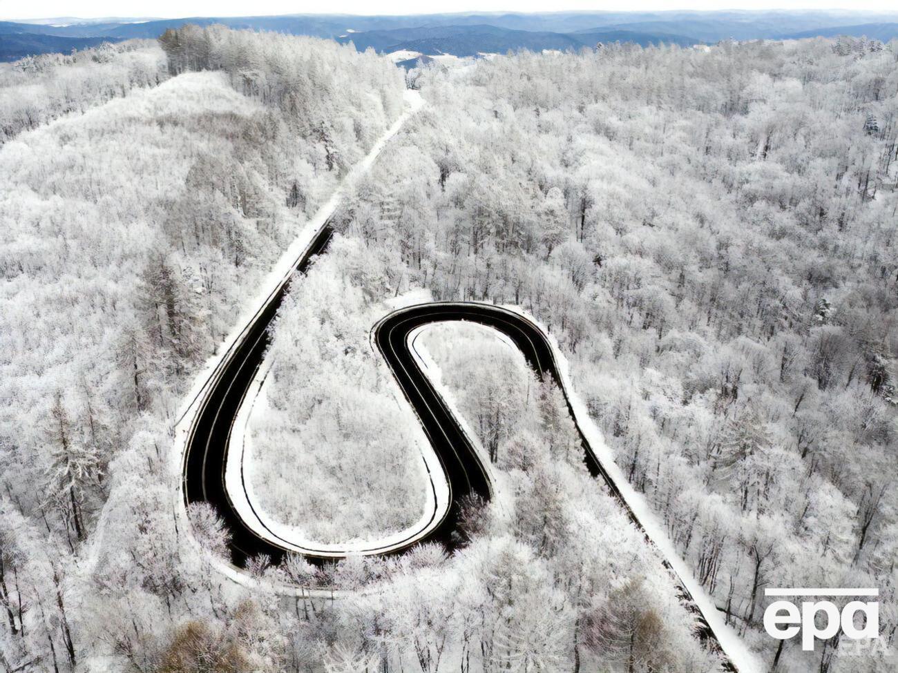 Гідрометцентр попередив про снігопади