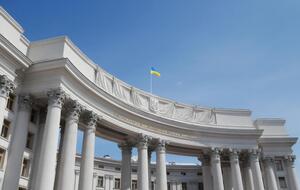 МЗС назвало своїм пріоритетом об'єднання українців у світі