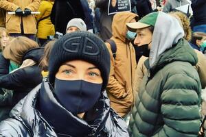 Навальную задержали в Москве