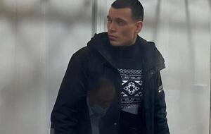 Мирончук стверджує, що був волонтером у закладі