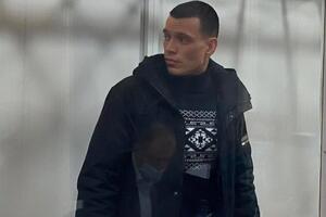Мирончук стверджує, що був волонтером у закладі