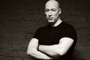 Гордон: Знаете, словом "предатель" я не хочу разбрасываться. Ракицкий сделал свой выбор