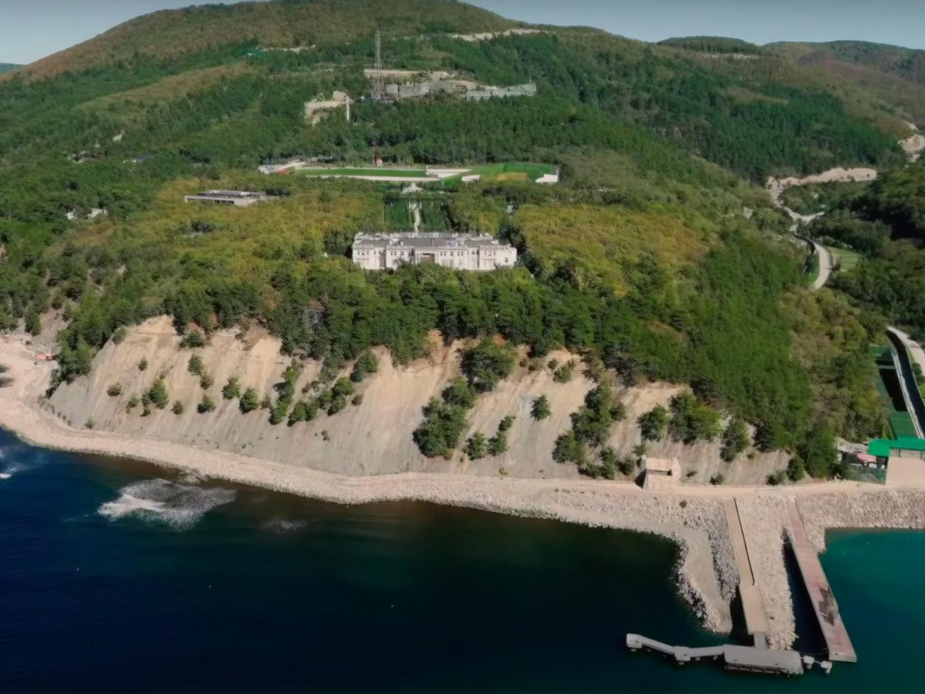 ФБК опублікував розслідування про резиденцію Путіна в Краснодарському краї