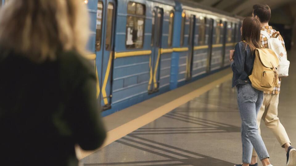 На станции метро "Харьковская" с 26-го по 29 января не будет работать вестибюль № 1