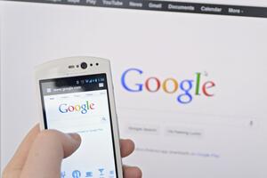 В Google подчеркнули, что работа их поисковика построена на возможности бесплатно связаться с любым веб-сайтом