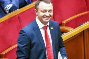 Кремень считает, что в Украине нужно заниматься словарями, переводами и лексикографией