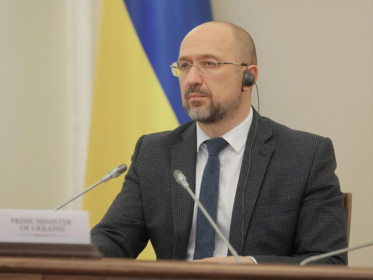 Шмыгаль рассказал о пяти этапах вакцинации