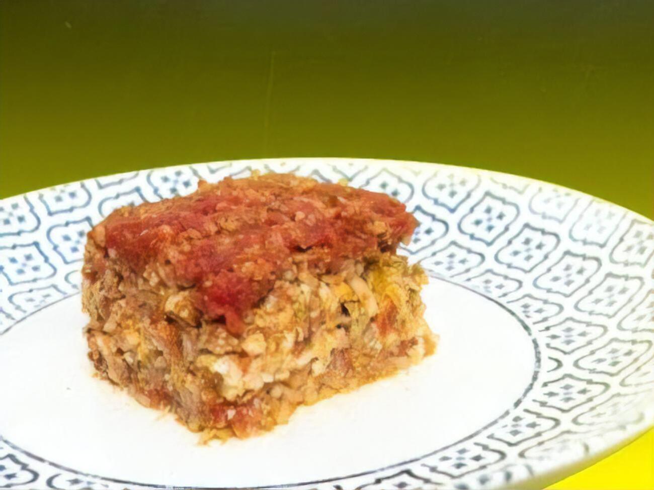 Блюдо нужно подавать, разрезав на порции, как пирог