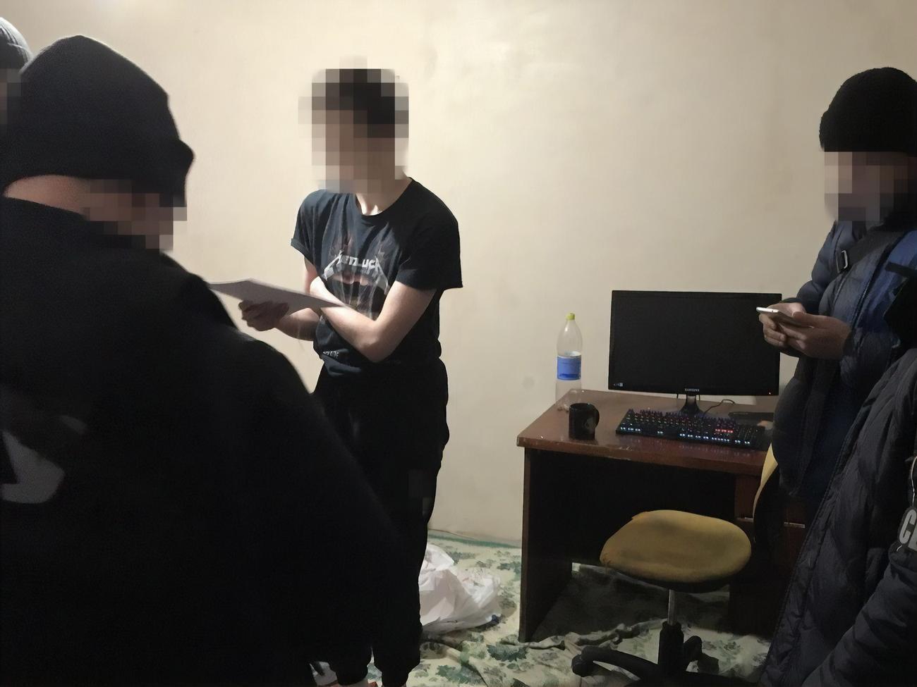 За даними СБУ, правопорушника затримали за місцем його проживання