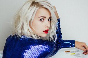 Мика Ньютон: Я слишком долго была блондинкой!