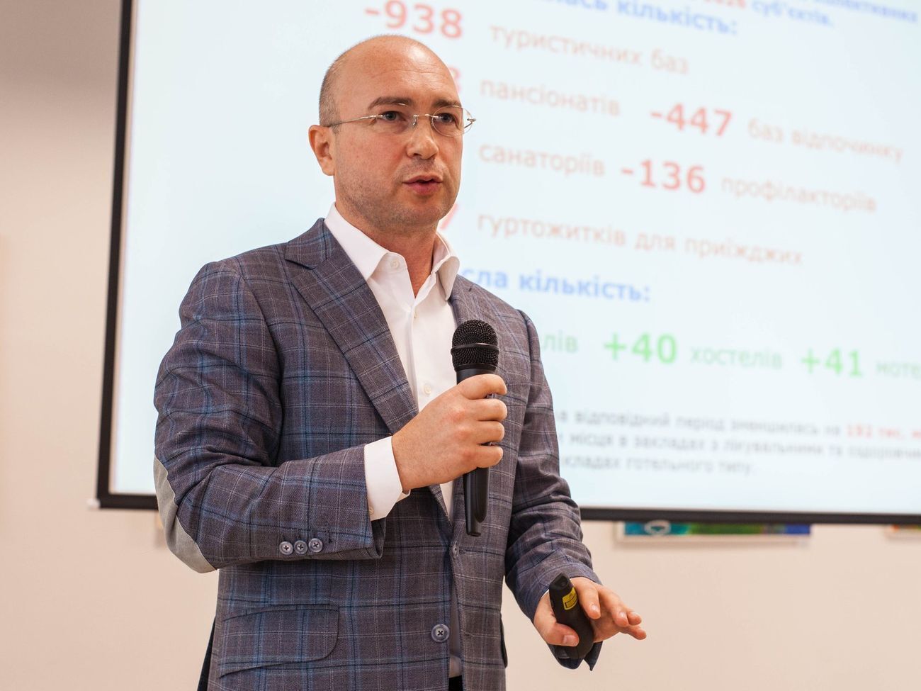 Лієв: кримська громадськість дуже інертна, що вона й продемонструвала під час окупації