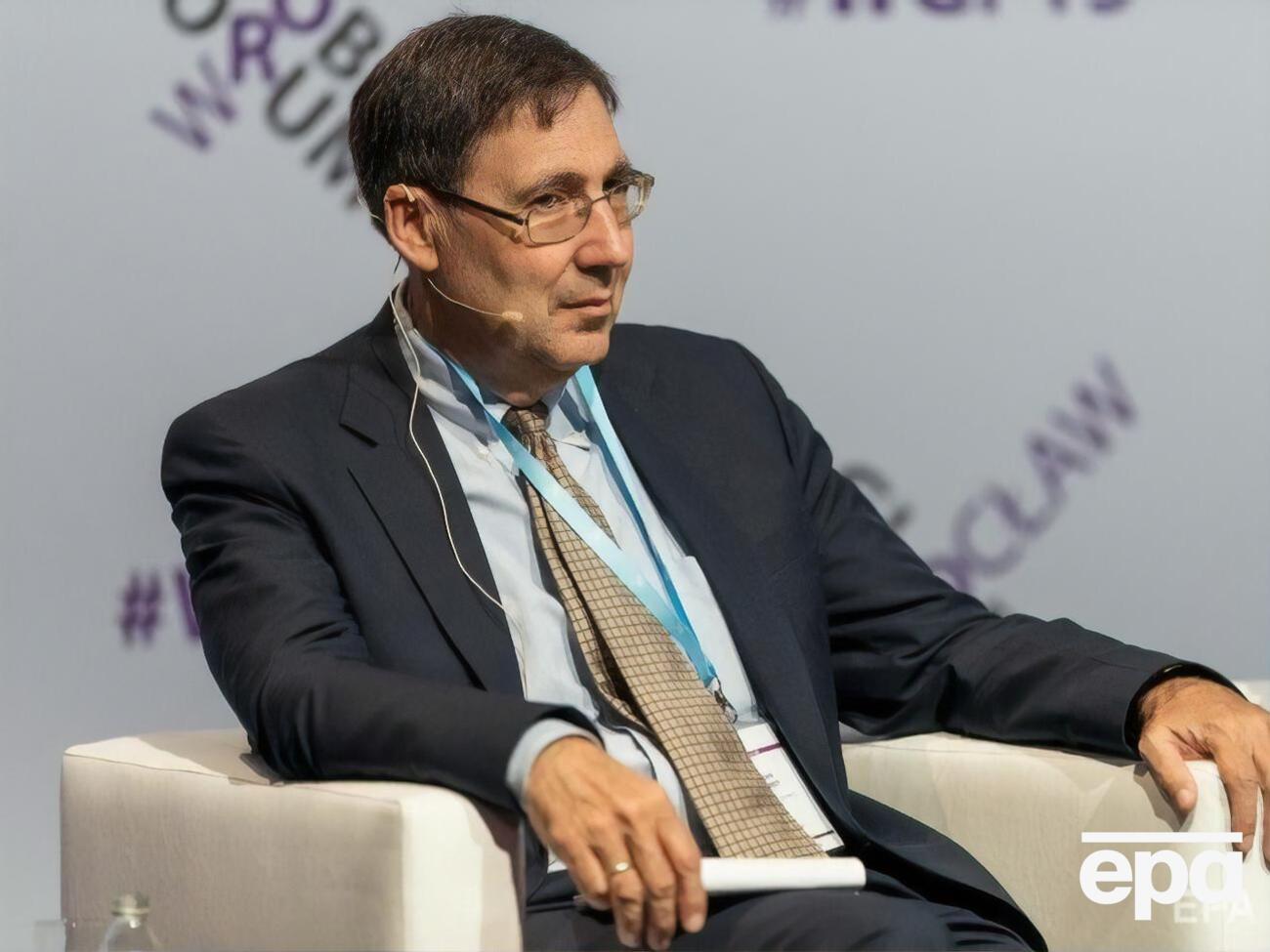 Хербст считает, что&nbsp;можно говорить о дополнительных санкциях, если за год Россия не выведет военных с Донбасса