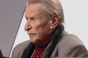 90-летний Краско – отец пятерых детей. Старший сына артиста Андрей Краско умер 15 лет назад