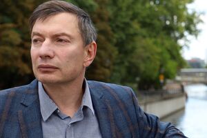 По жалобе на задержание Навального срочно назначен суд. Кремль может выпустить его до 2 февраля и тогда закрыть уже надолго по делу "Ив Роше"