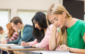 В 2020 году на ВНО 200 балов по двум предметам в Украине набрали 36 выпускников