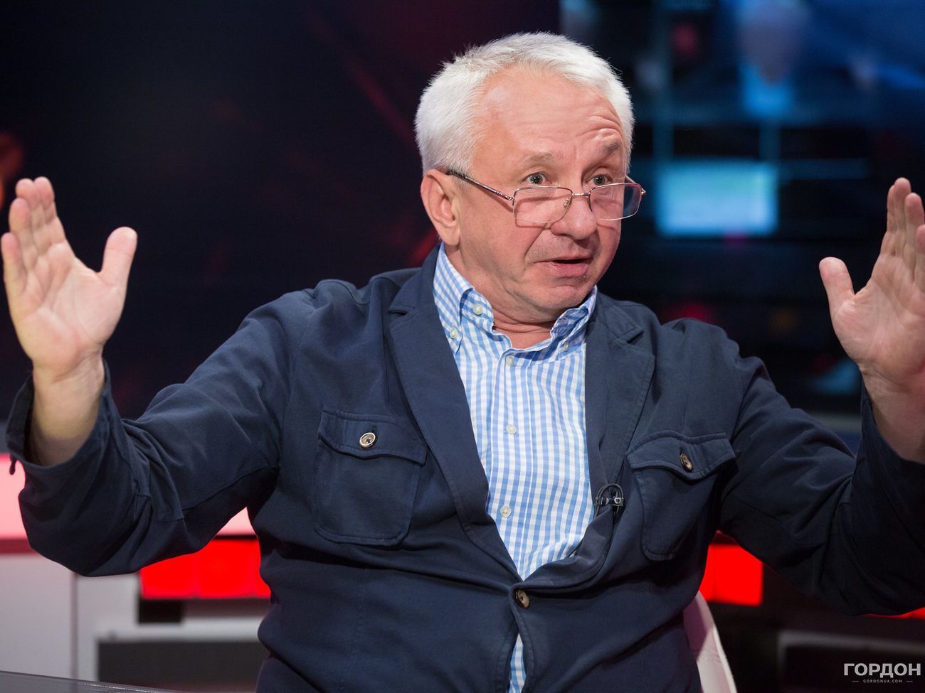 Алексей Кучеренко:&nbsp;Я убежден, что за взятки они сейчас загоняют в убытки "Энергоатом" и продают электроэнергию с убытком для себя