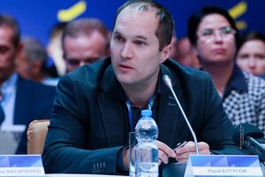 Випадок із Нескоромним – уже не перший, коли Офіс президента зриває резонансні затримання та операції спецслужб, "зливаючи" дані