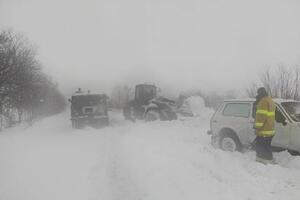 Толщина снежного покрова в нескольких областях Украины достигает 25 см