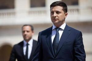 Зеленський пообіцяв скоротити кількість нардепів до 300