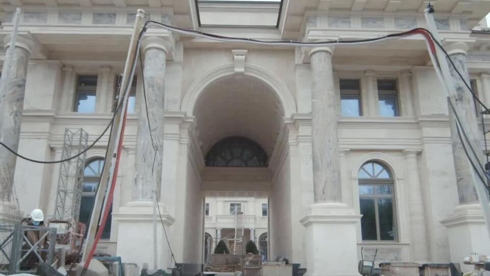 По словам журналистов Telegram-канала Mash, обьект находится на "нулевом этапе строительства"