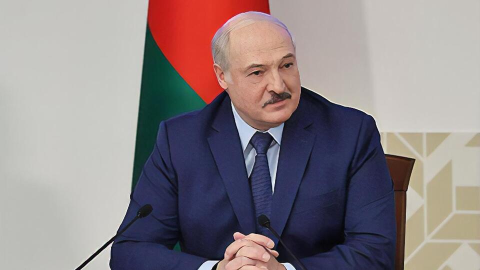 Лукашенко: Завдяки соціальним мережам та месенджерам ми можемо зараз породити планетарну революцію