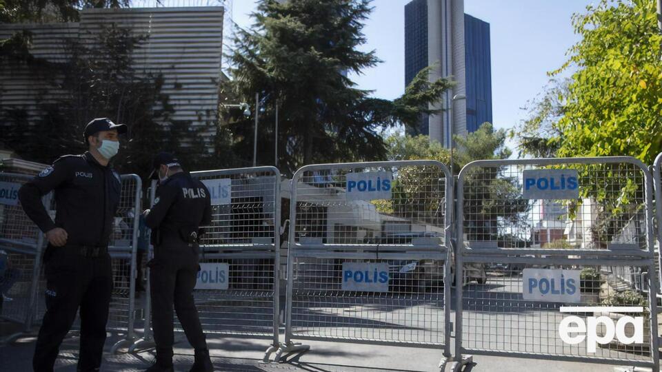 По факту смерти украинки турецкая полиция получила показания двух человек, сообщили местные СМИ