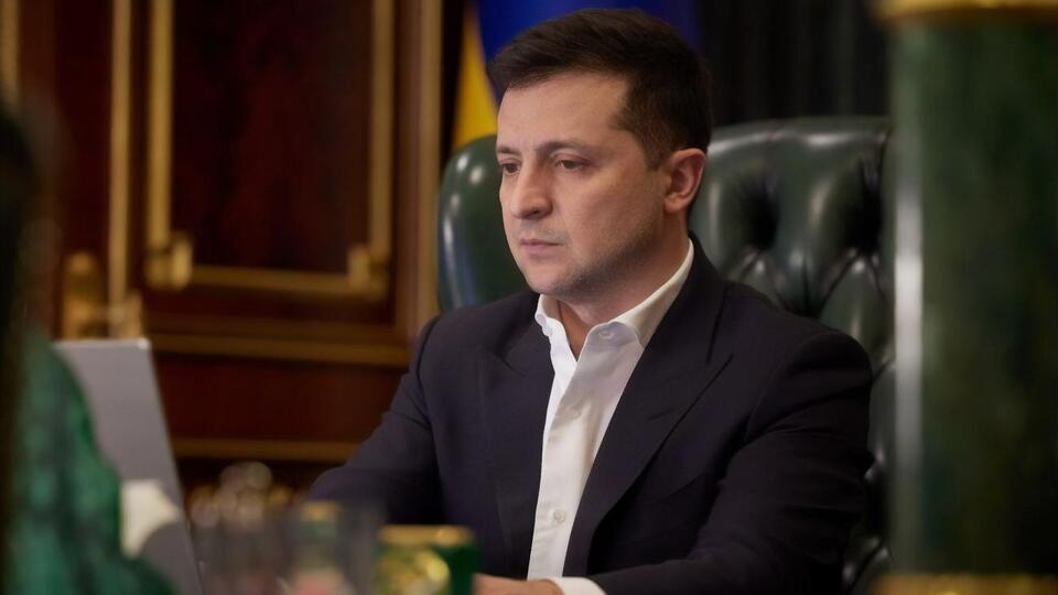 Зеленський: Вакцина проти COVID-19 – не те, на чому має заробляти держава