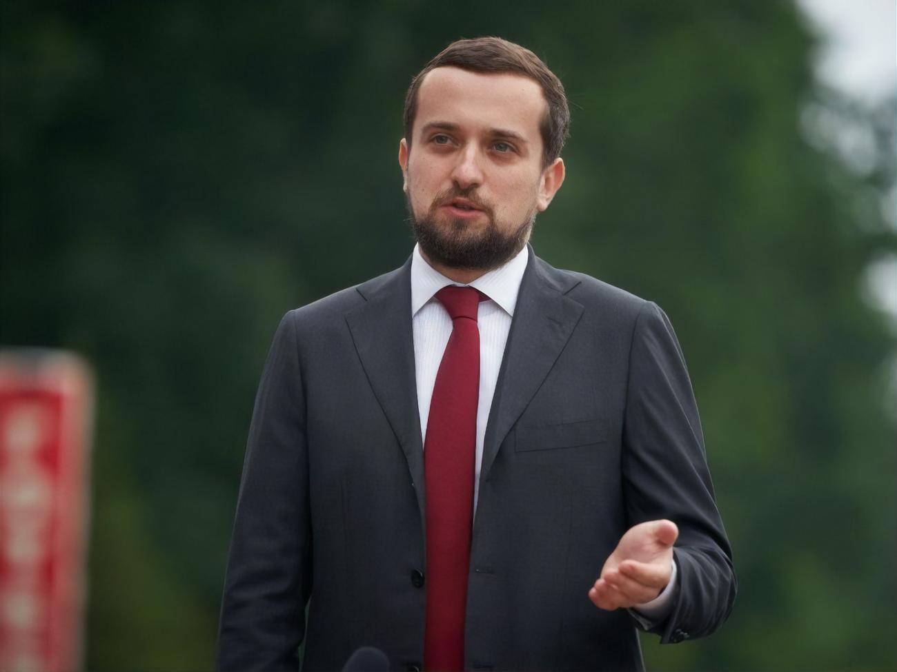 Тимошенко начал политическую карьеру в 2015 году