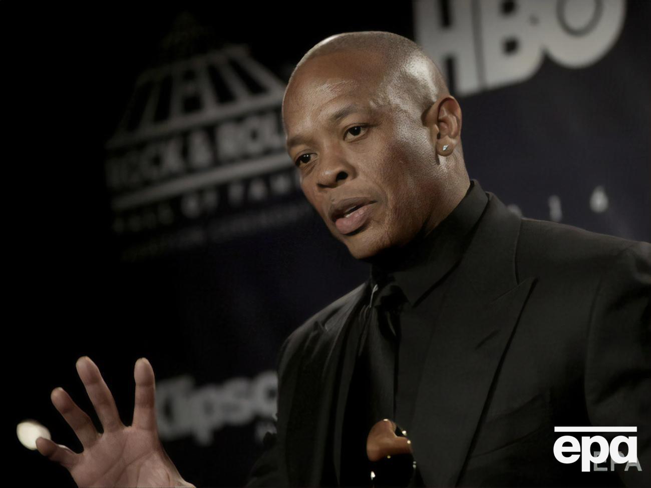 В 2019 году Forbes признал Dr Dre самым богатым музыкантом десятилетия