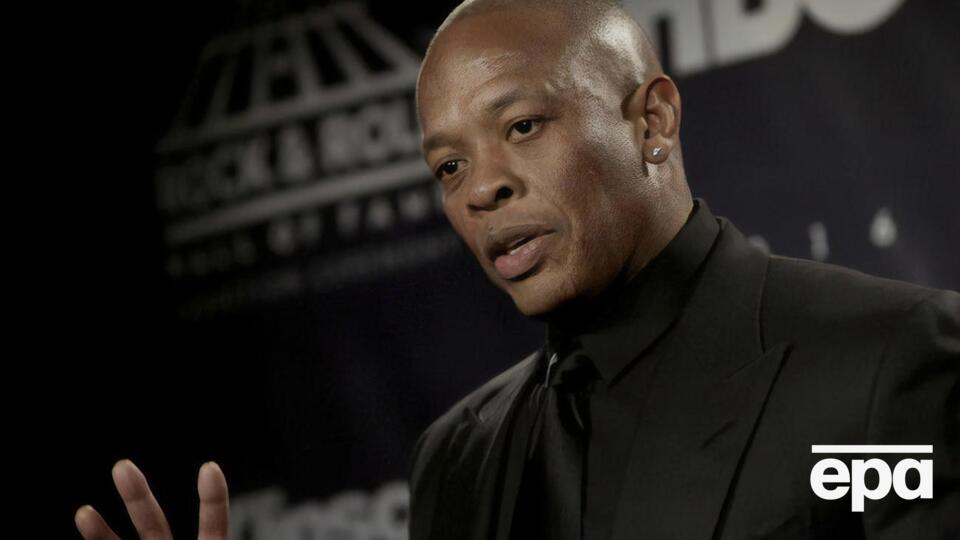 В 2019 году Forbes признал Dr Dre самым богатым музыкантом десятилетия