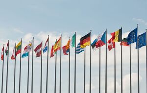 Министры иностранных дел ряда европейских стран считают, что границы Евросоюза не будут в безопасности, если ЕС не поддержит ближайших соседей