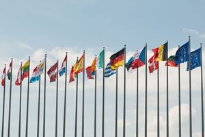 Министры иностранных дел ряда европейских стран считают, что границы Евросоюза не будут в безопасности, если ЕС не поддержит ближайших соседей