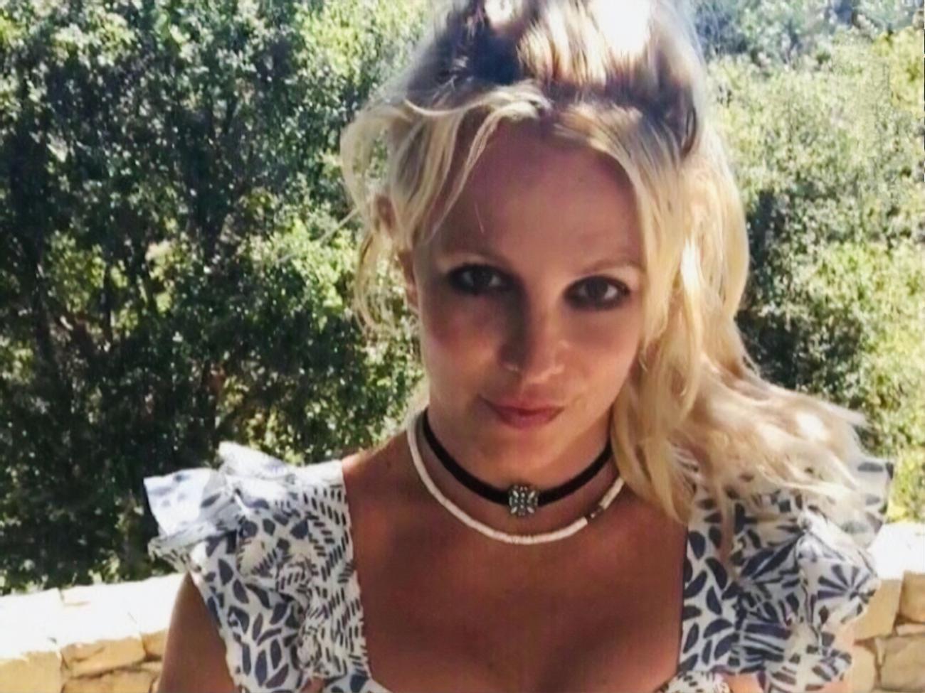 Спирс:&nbsp;Похоже, входит свет божий