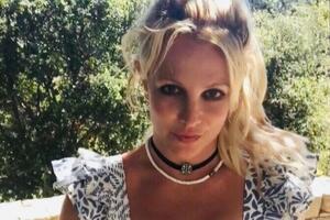 Спирс: Похоже, входит свет божий