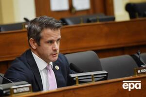 Кінзінгер (на фото) вважає, що Трамп не захищає країну