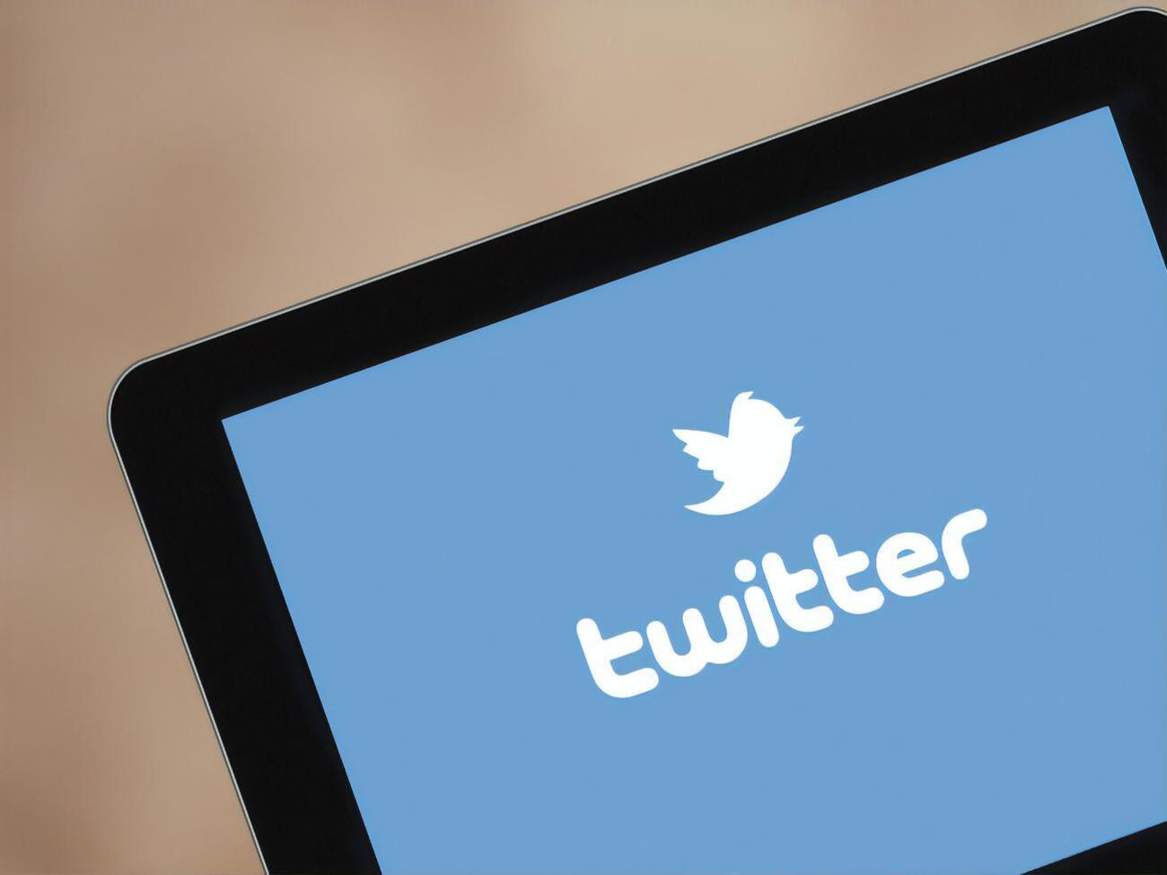 В Twitter заявили, что удалят аккаунт Трампа