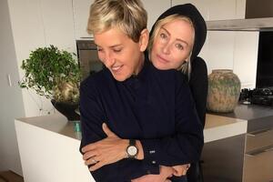 Дедженерес і де Россі зареєстрували шлюб 2018 року