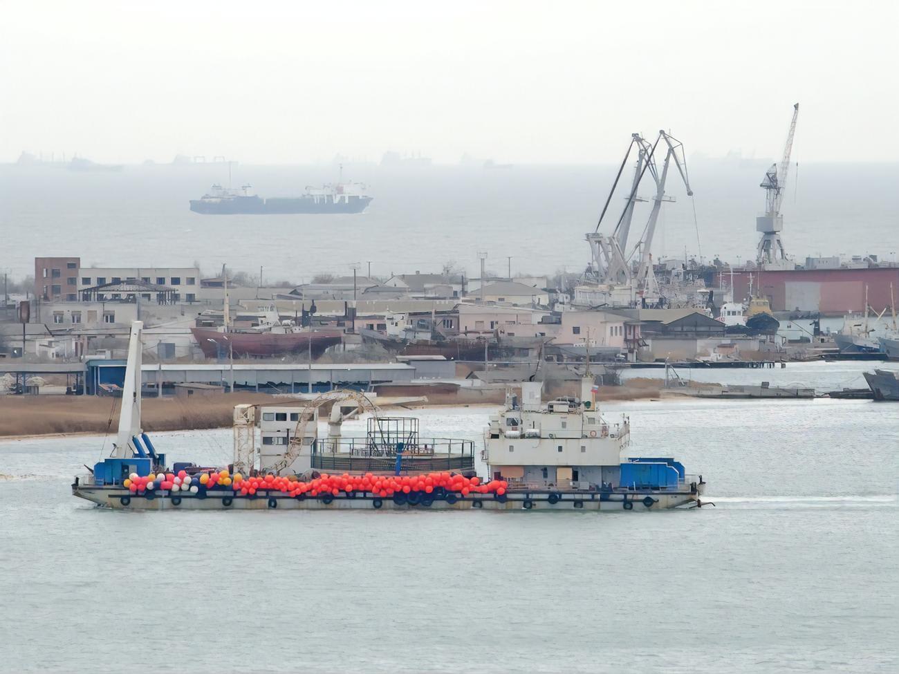 В 2014 году Украина закрыла для судоходства морские порты полуострова