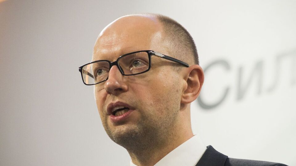 Яценюк: Прямі вороги демократії на чолі з Кремлем поширюють світом загрози невігластва, популізму, брехні та політичного хаосу