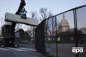 Після заворушень у Капітолії двоє міністрів США подали у відставку