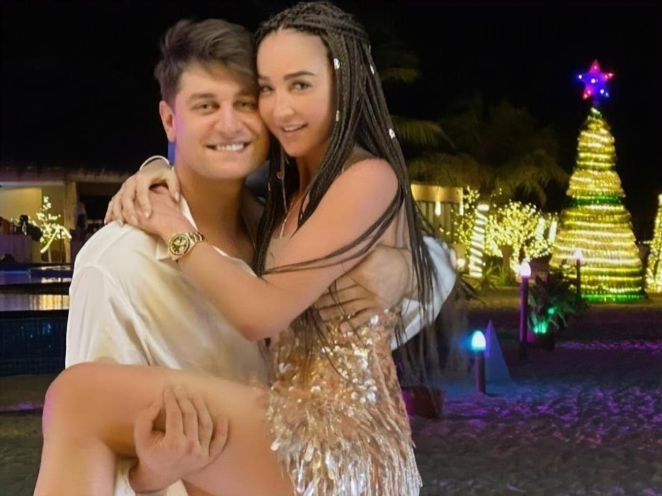 Бузова старша від Dava на сім років