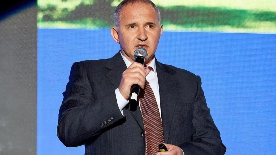 Тодуров: У хирурга с 15-летним стажем официальная зарплата 7 тыс. грн
