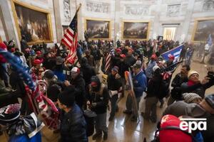 Задержанных обвиняют в незаконном проникновении в государственное здание