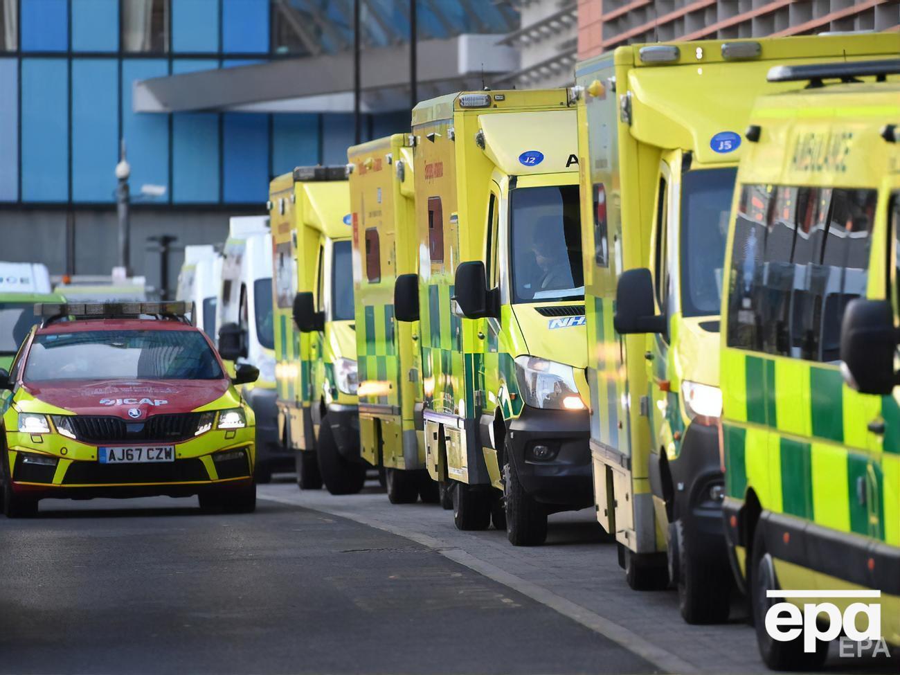 В больницах Лондона находится на треть больше пациентов, чем во время пика эпидемии в апреле 2020 года