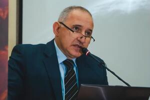 Тодуров: На інфекційні лікарні вистачить лише на перший квартал. Я не знаю, як вони будуть далі. Я не розумію