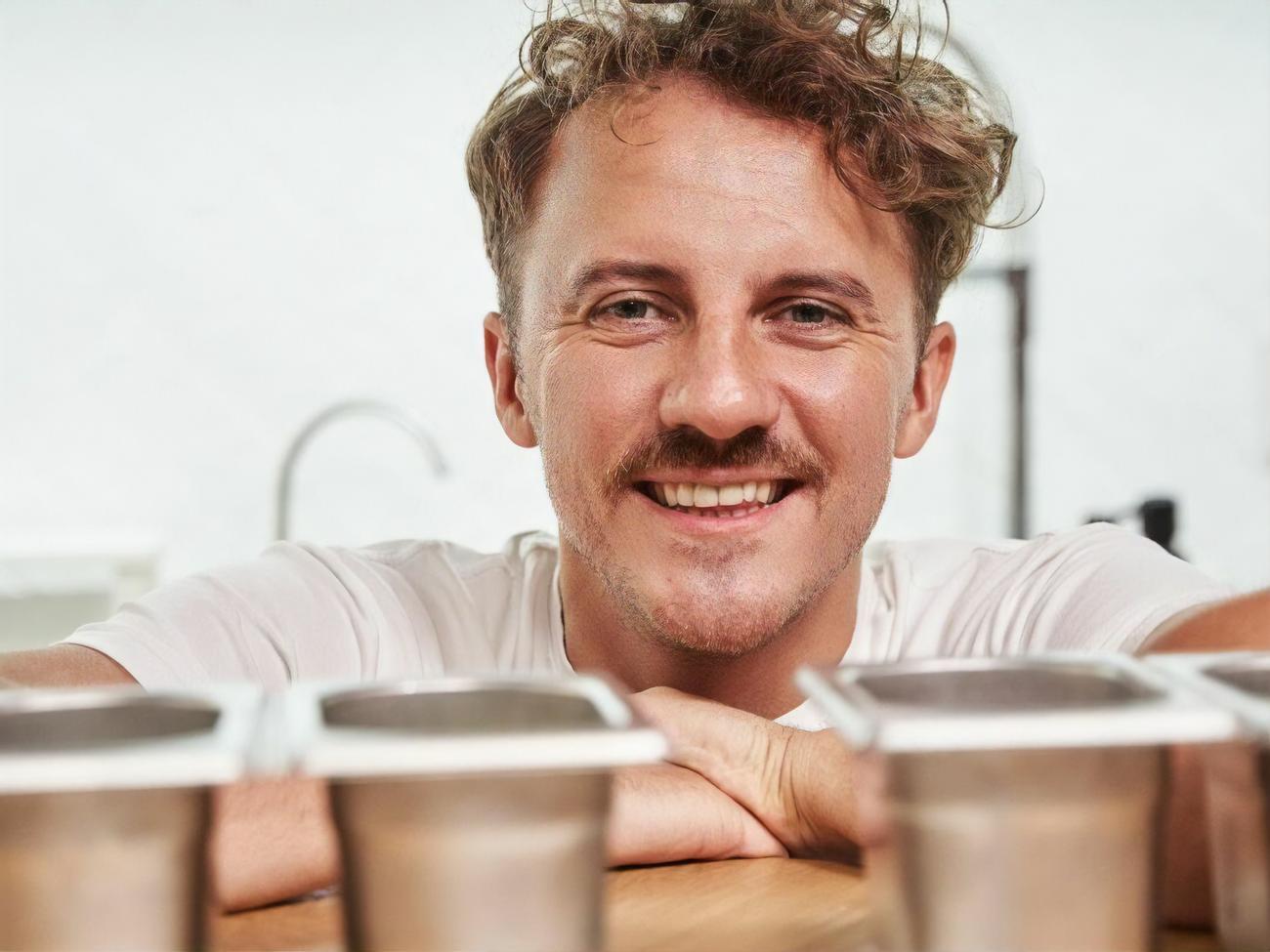 Клопотенко:&nbsp;Сейчас все на нас покричат, скажут, что мы плохие и так далее. Но когда они попробуют, то сразу увидят, что придуманные мною рецепты не сильно отличаются от того, что они готовят