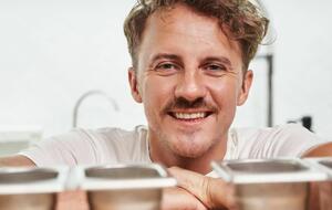 Клопотенко: Сейчас все на нас покричат, скажут, что мы плохие и так далее. Но когда они попробуют, то сразу увидят, что придуманные мною рецепты не сильно отличаются от того, что они готовят