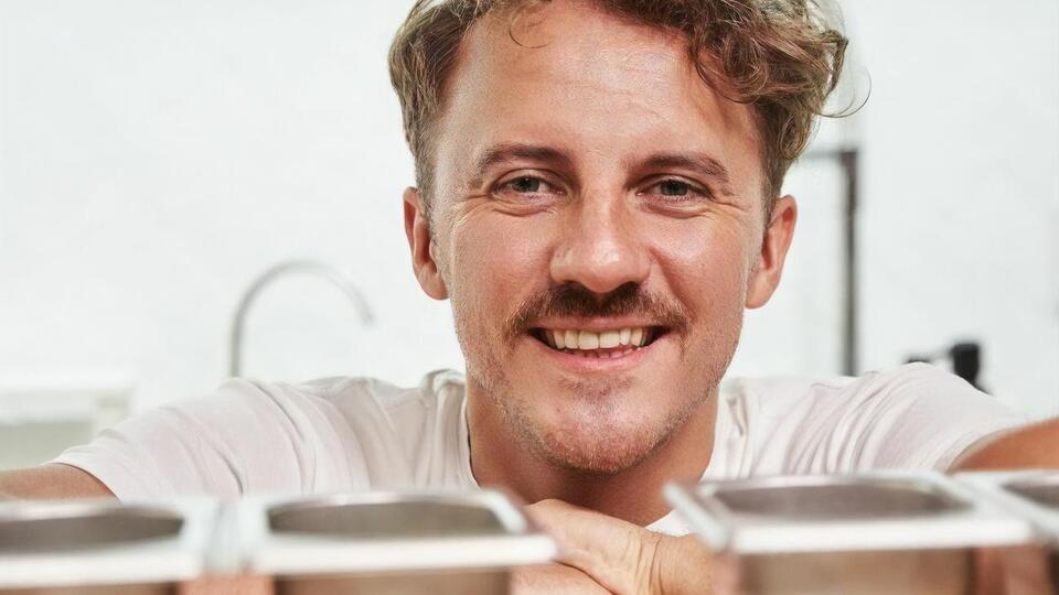 Клопотенко: Сейчас все на нас покричат, скажут, что мы плохие и так далее. Но когда они попробуют, то сразу увидят, что придуманные мною рецепты не сильно отличаются от того, что они готовят