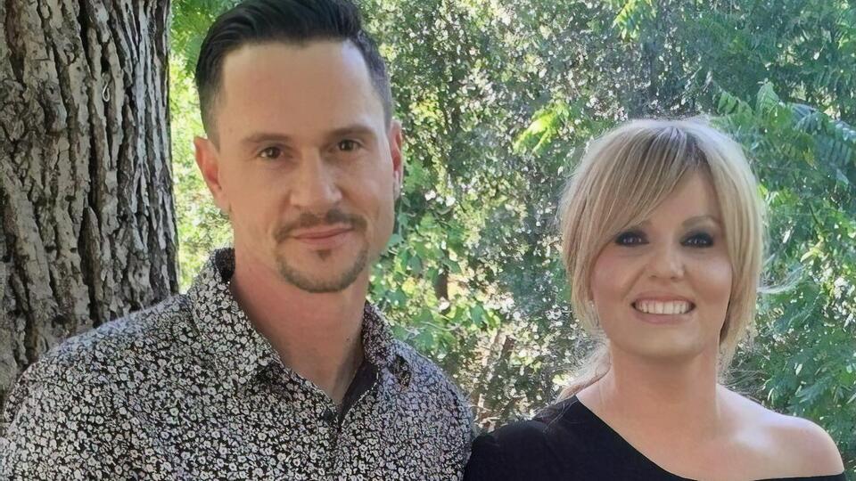 Грег и Эмбер Чапкис поженились девять лет назад